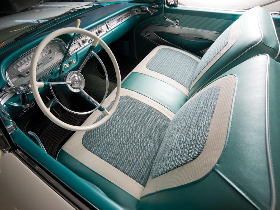  Ford Fairlane 500 Skyliner Retractable Hardtop 1959 года  (фото 26 из 31)